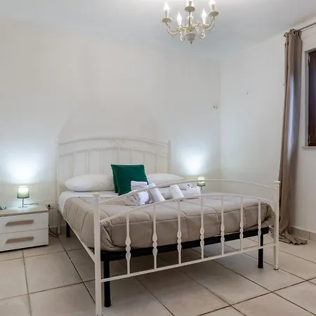 Bed & Breakfast I Tre Trulli 2*